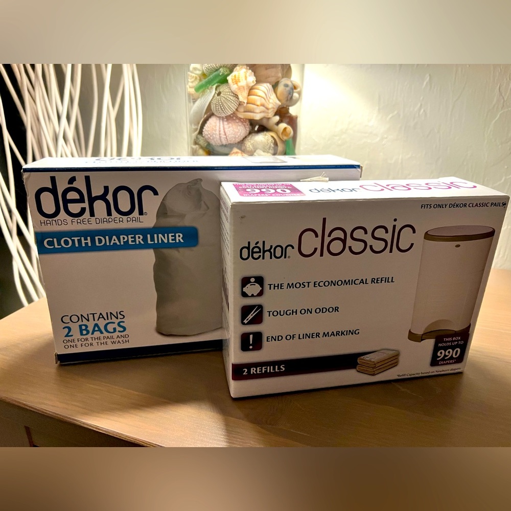 Dekor diaper pail liners 2-pack disposable refill & 2-pack cloth diaper reusable